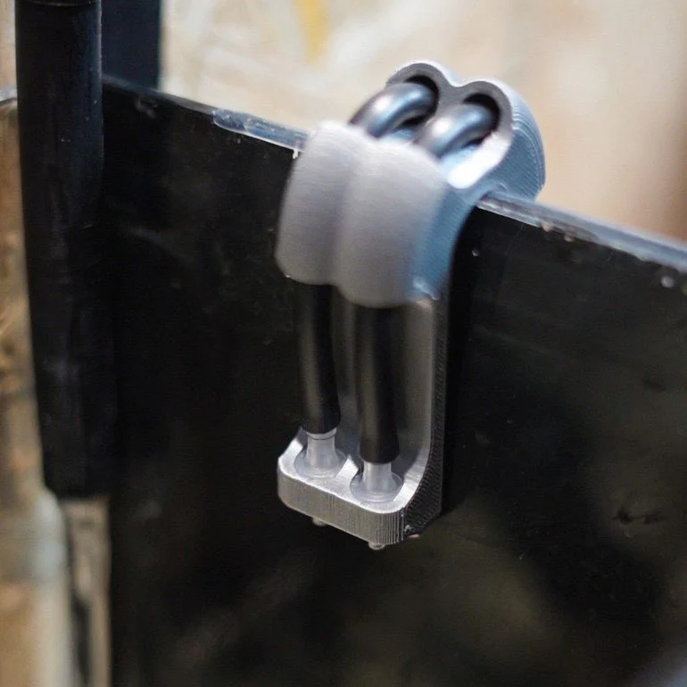 Growee Easy-Mount Tube Holder - Image 2